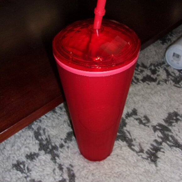 Starbucks Red Hearts 24oz Cold Cup Tumbler Dome Lid & Straw - Picture 2 of 4